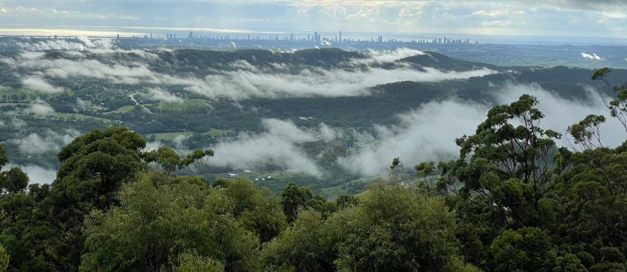 Mountain Living With Ocean Views Villa Mount Tamborine Eksteriør bilde