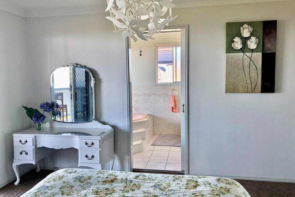 Mountain Living With Ocean Views Villa Mount Tamborine Eksteriør bilde